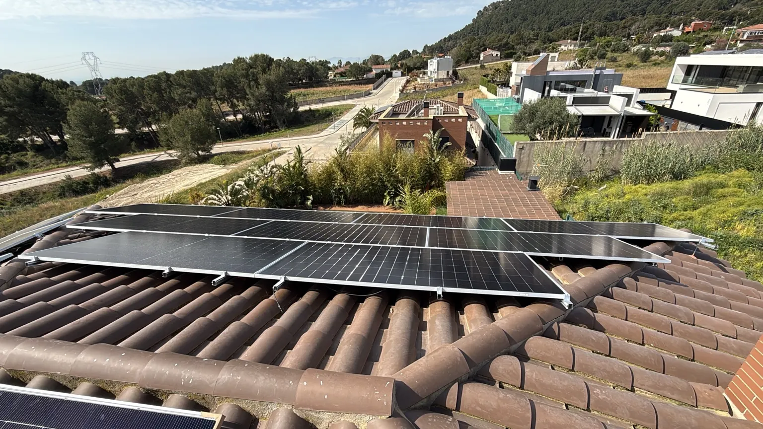 Inversores, baterías y detalles técnicos
